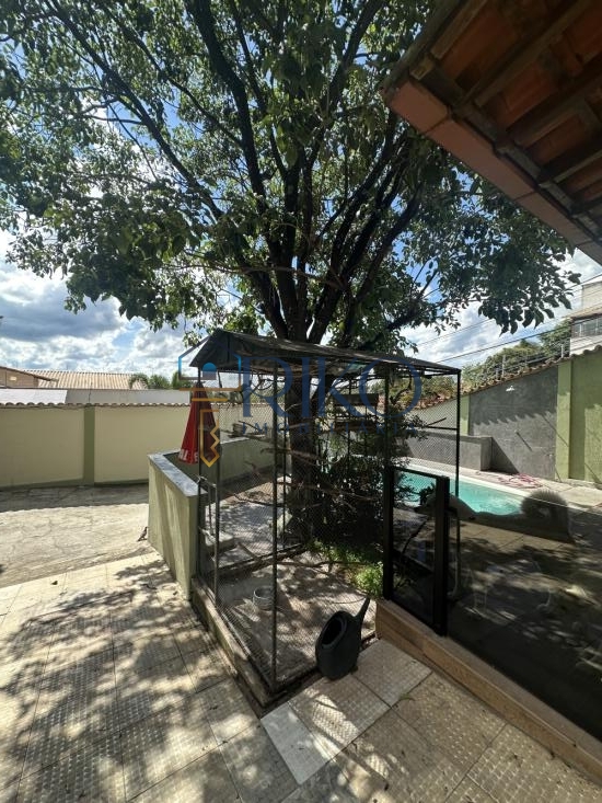 casa-venda-terrea-com-piscina-espirito-santo-betim-1069655