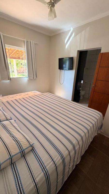 sitio-venda-mobiliado-2-hectares-casa-4-quartos-+-2-chales-capitolio-mg-a-500-metros-da-cachoeira-do-lobo-1137113