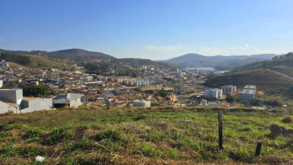 lote-venda-flores-de-ipe-capitolio-mg-1139349