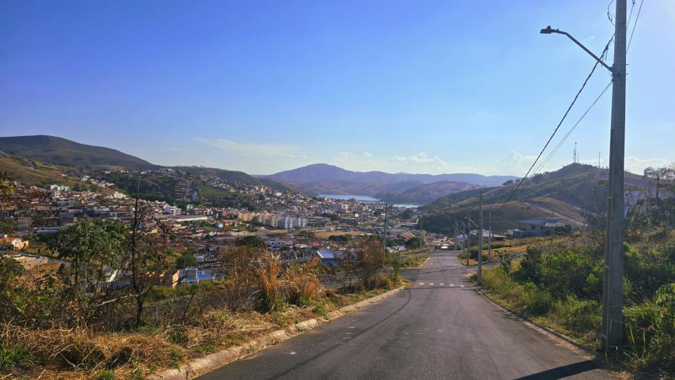 lote-venda-flores-de-ipe-capitolio-mg-1139343
