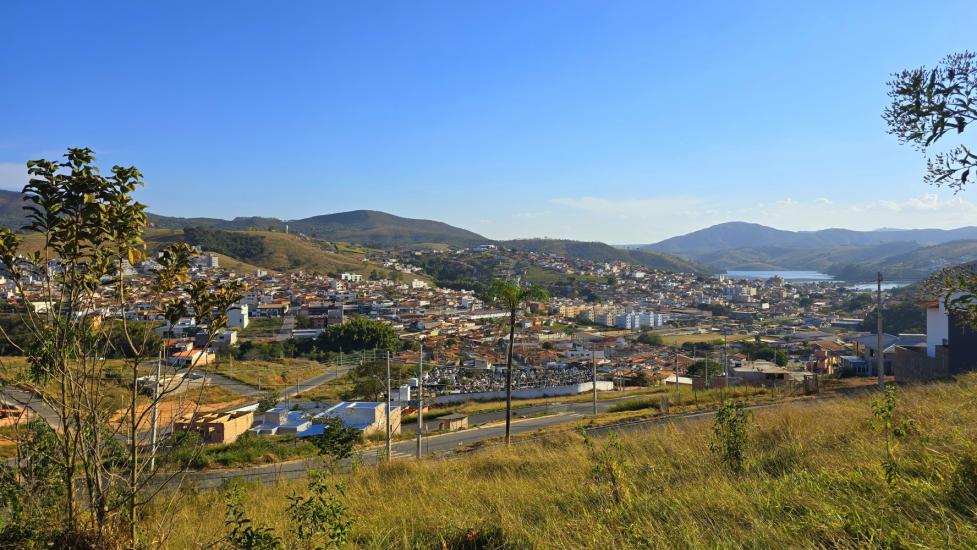 lote-venda-flores-de-ipe-capitolio-mg-1139345